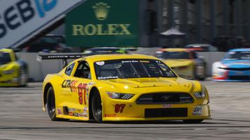 Rough Contact Costs Pacey Sheehan After Early Gains at Sebring